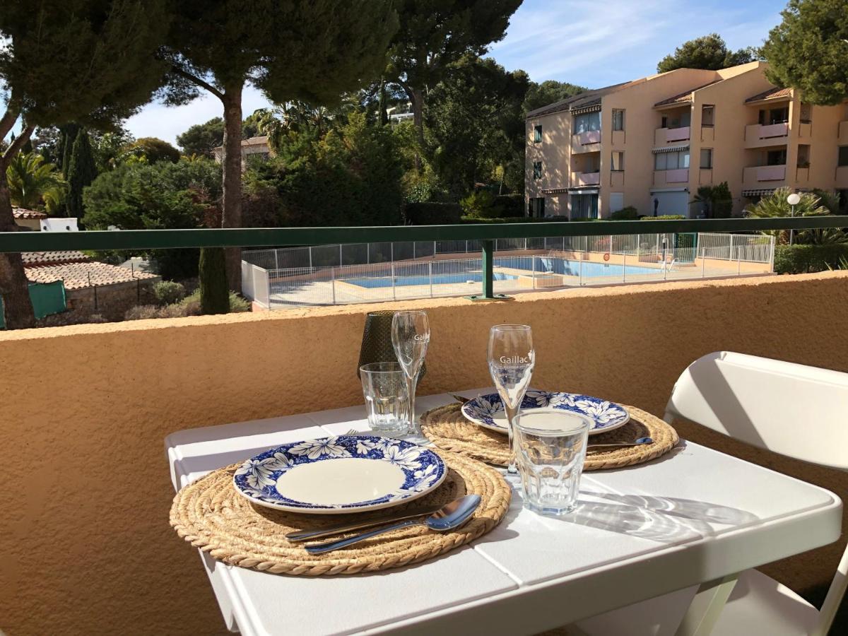 Studio Avec Terrasse Et Piscine Bandol Zewnętrze zdjęcie
